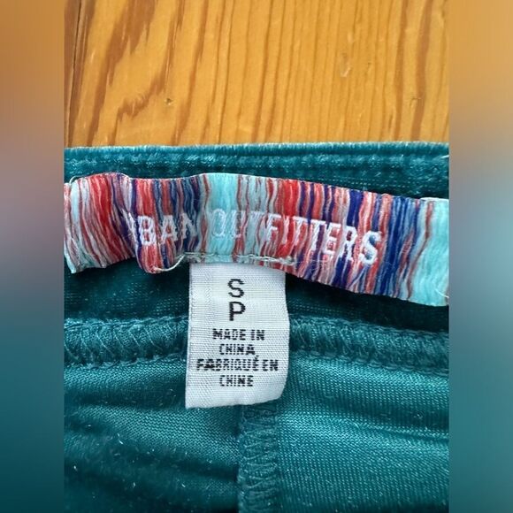 Urban Outfitters Velvet Skort - Picture 4 of 6